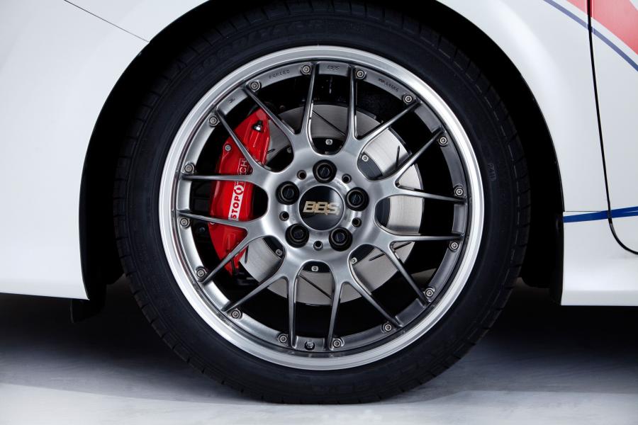 Колеса Toyota Camry SE Daytona 500 Pace Car 2012 года  (фото 6 из 15)